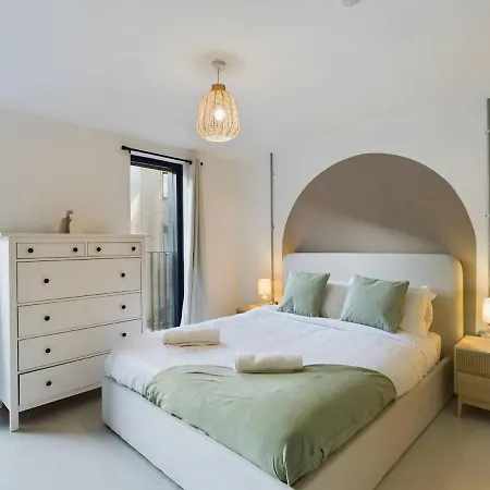 Leeds Oakwood Royale -leeds -2 Beds Apartment Leeds (West Yorkshire)